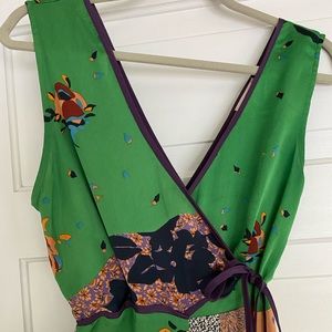 Darling jumpsuit for summer date night EUC